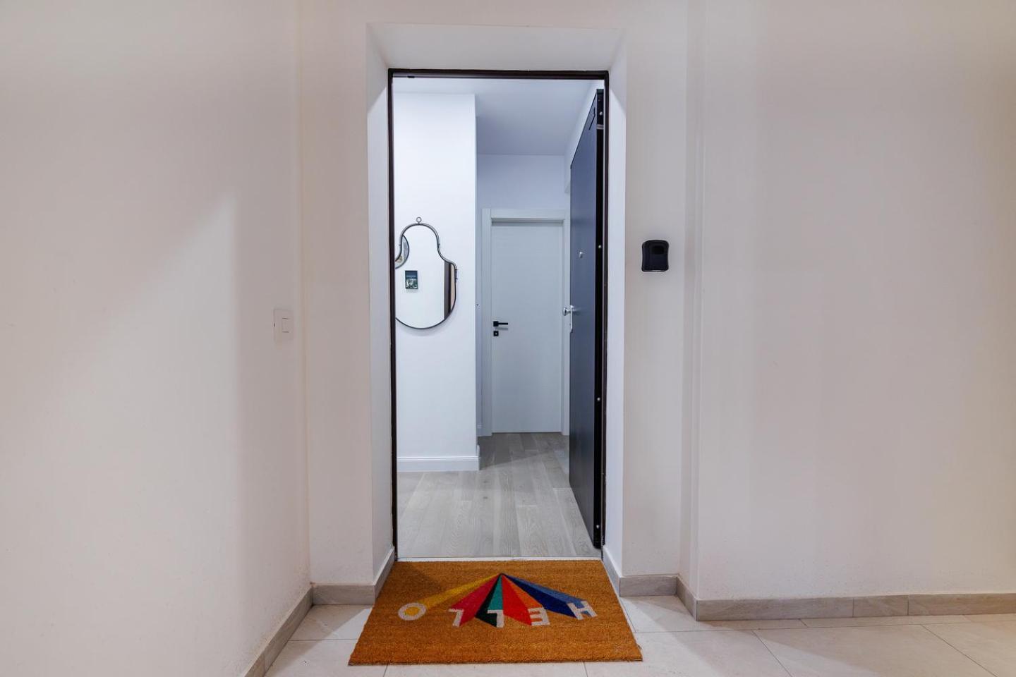 The Corner Luxe Apartment Bucarest Extérieur photo